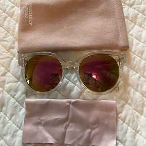 Summer & rose sunnies with cloth and case